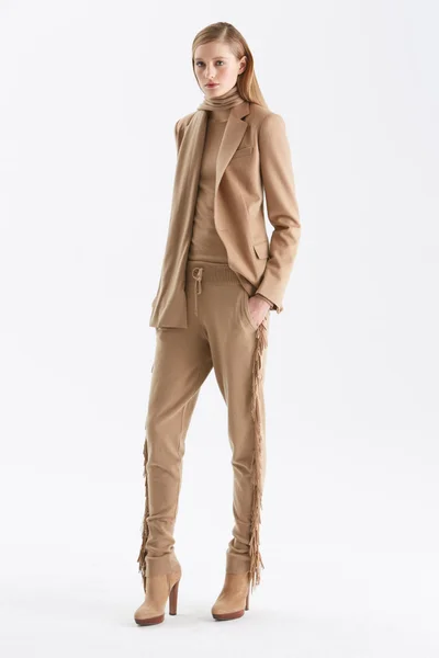 Look 13